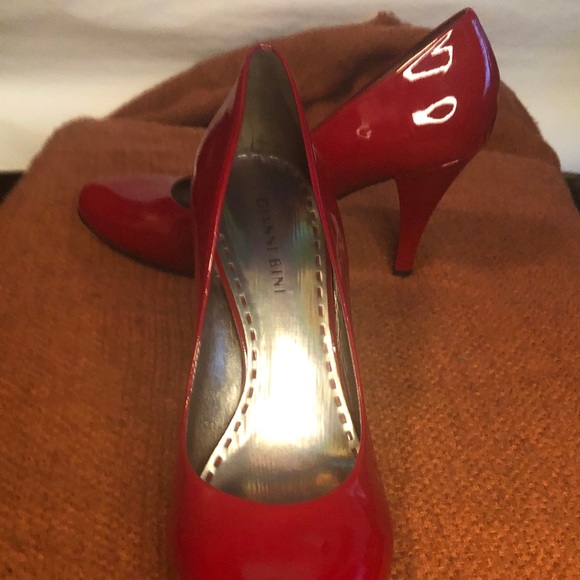 ♥️Gianni Bini Ferrari Red High Heels -Never Worn♥️ - Picture 12 of 14